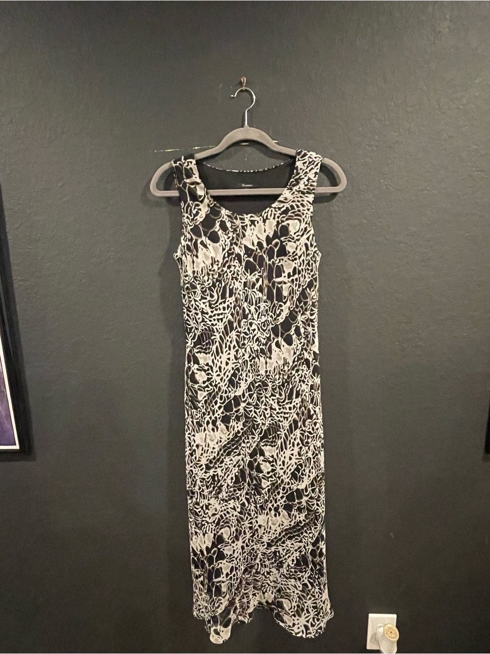 IC COLLECTION Black & White Abstract Maxi Dress